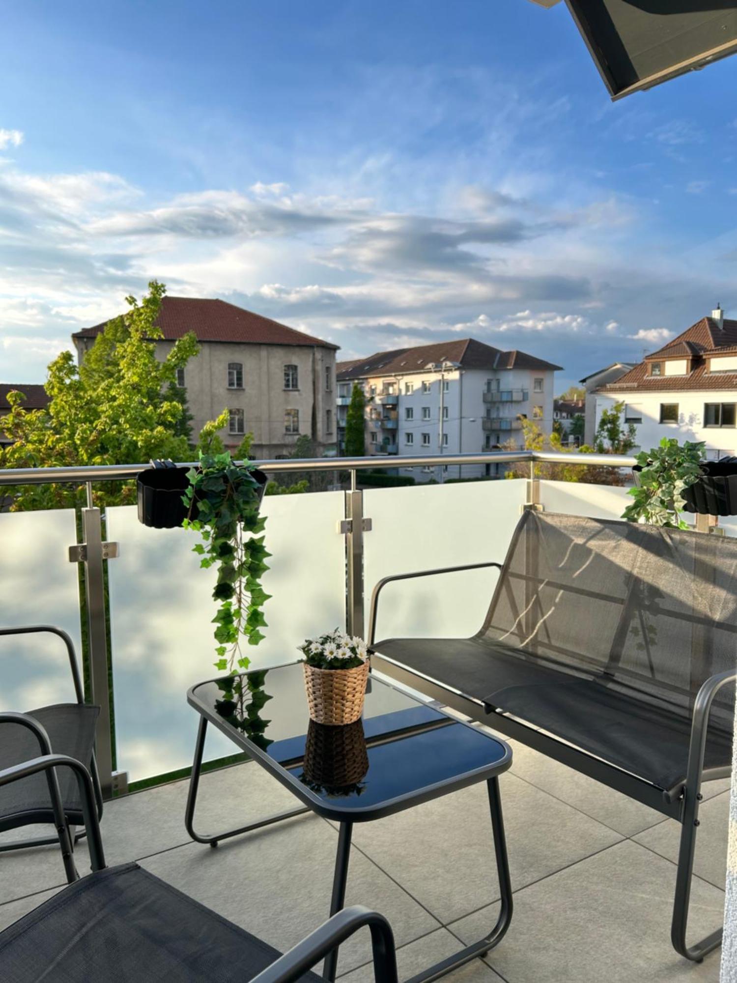 Elegantes 2 Lage Apartment *